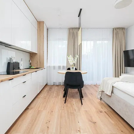 Rentplanet - Helenow Park Apartman Łódź